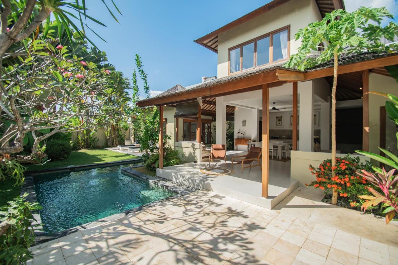 Villa Shanti, Sitara Villa Group Seminyak Dış mekan fotoğraf