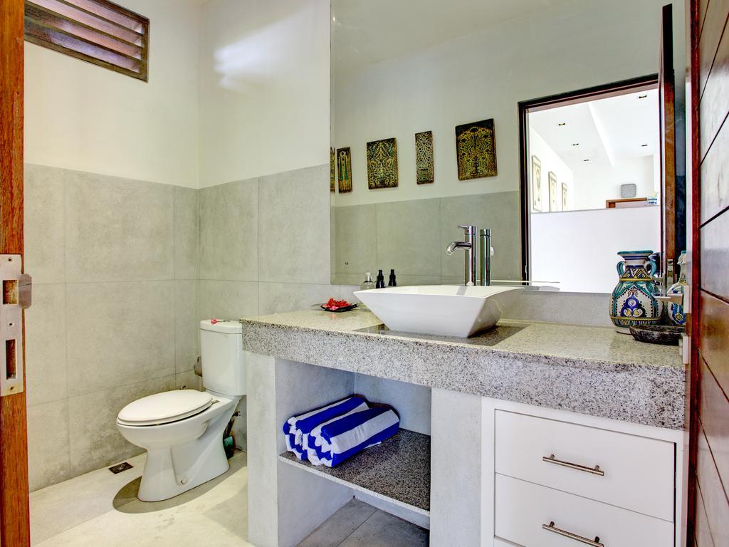 Villa Shanti, Sitara Villa Group Seminyak Dış mekan fotoğraf